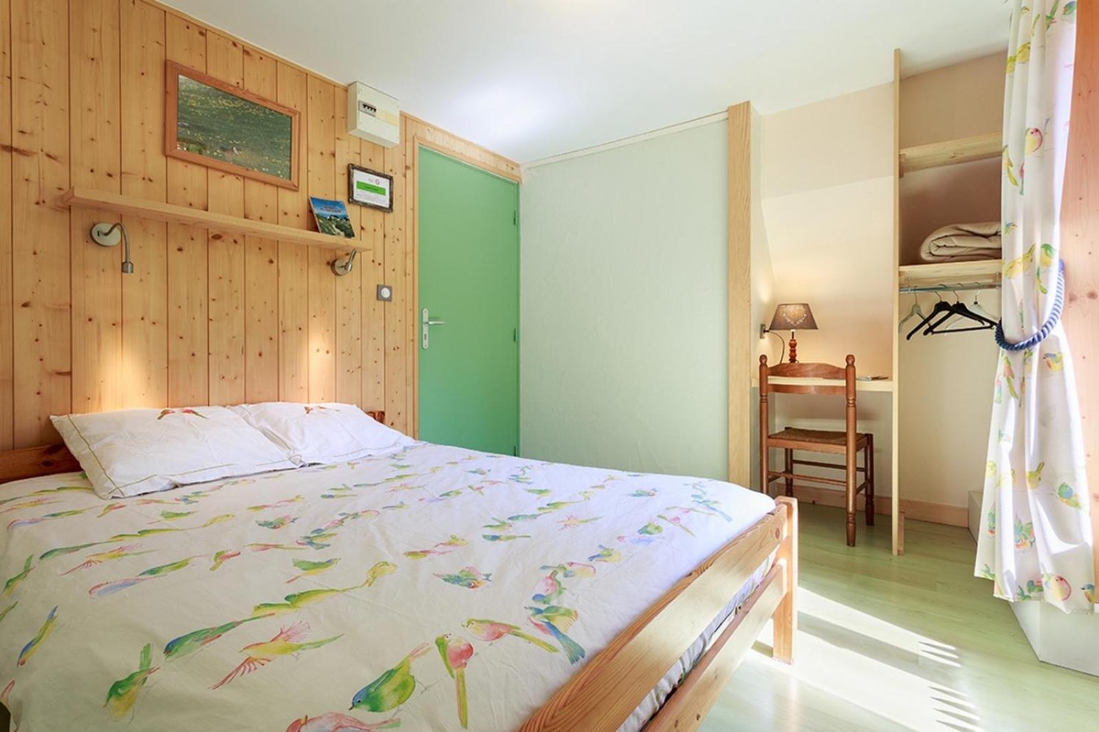 Gite Auberge L'Herbe Tendre Saint-Pierre-dʼEntremont الغرفة الصورة